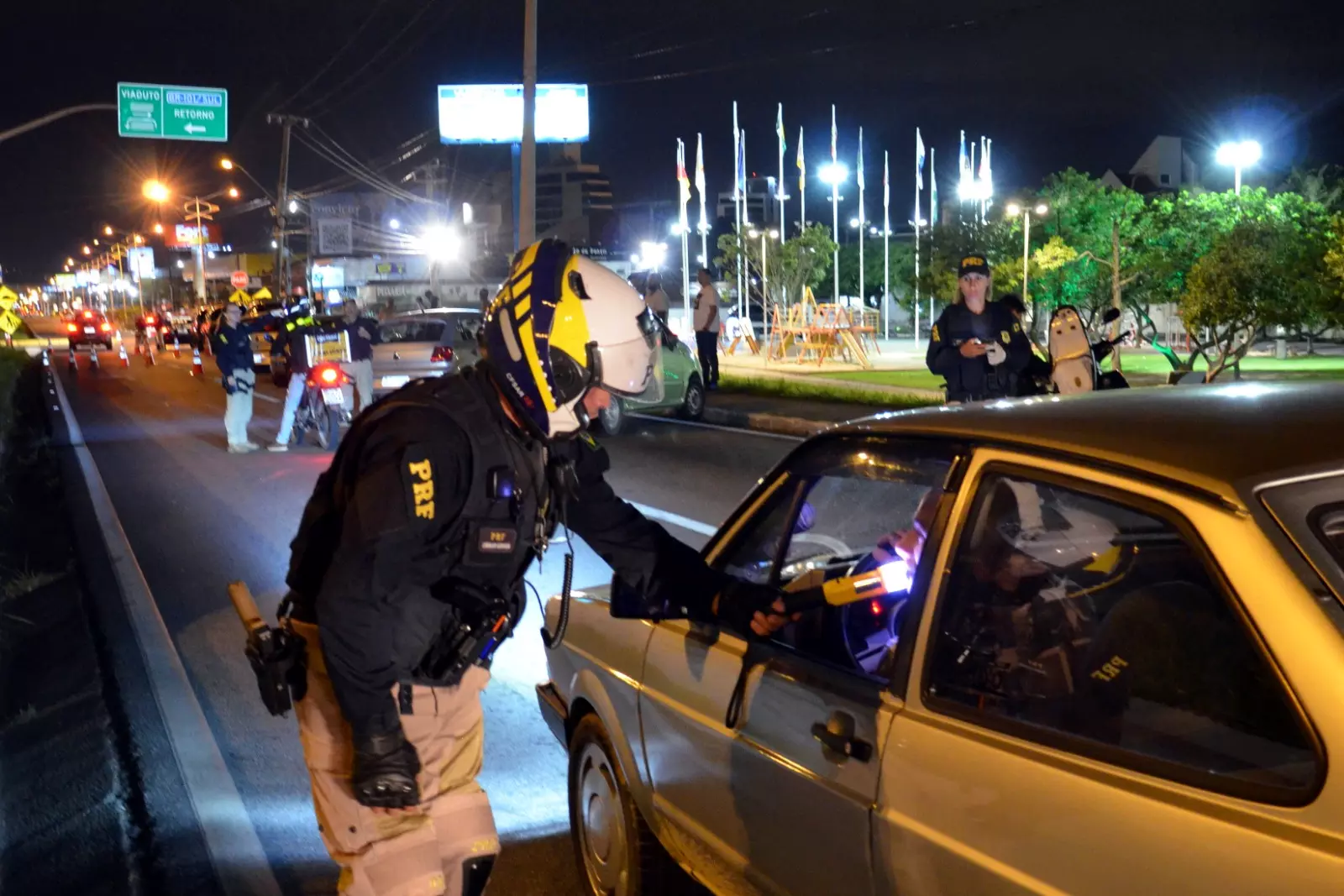 PRF reforça presença nas rodovias para feriado de Tiradentes 2026